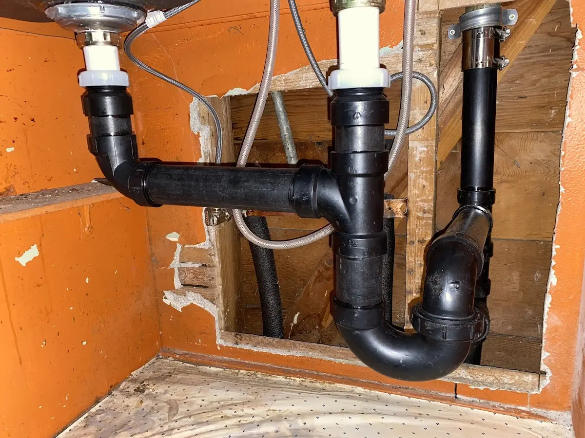 Professional Pipe Bursting equipment and tools on the job in South Windsor